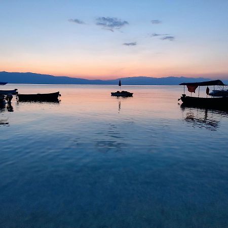 Ohrid Happy Apartments Extérieur photo